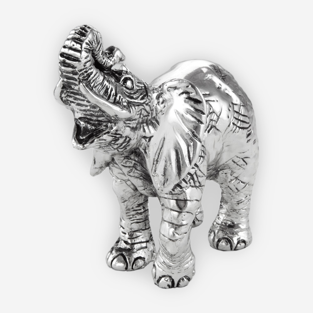 Escultura en Plata de  un Elefante de la Suerte, hecha mediante proceso de electroformado.