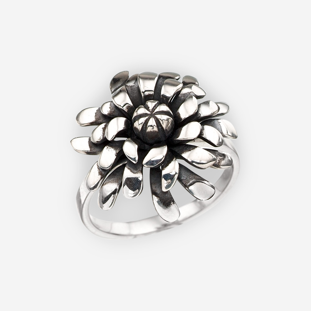 Oxidized sterling silver flower ring featuring an Aster flower design.